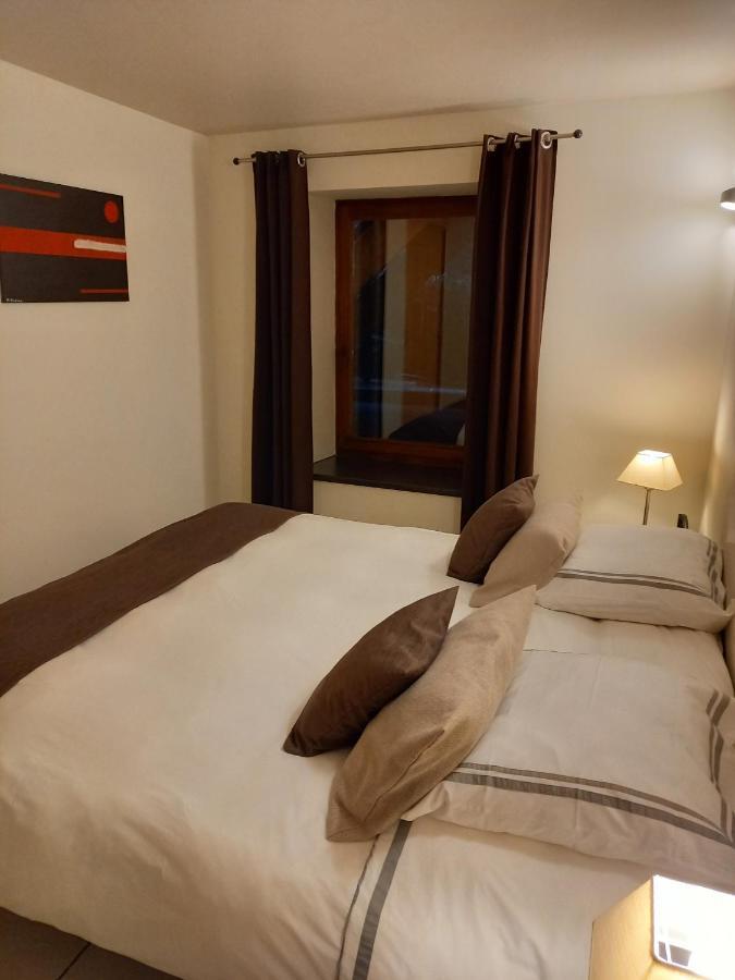 Hebergement Confort Comfortlogies La Fontanella Ла-Рош-ан-Арден Экстерьер фото