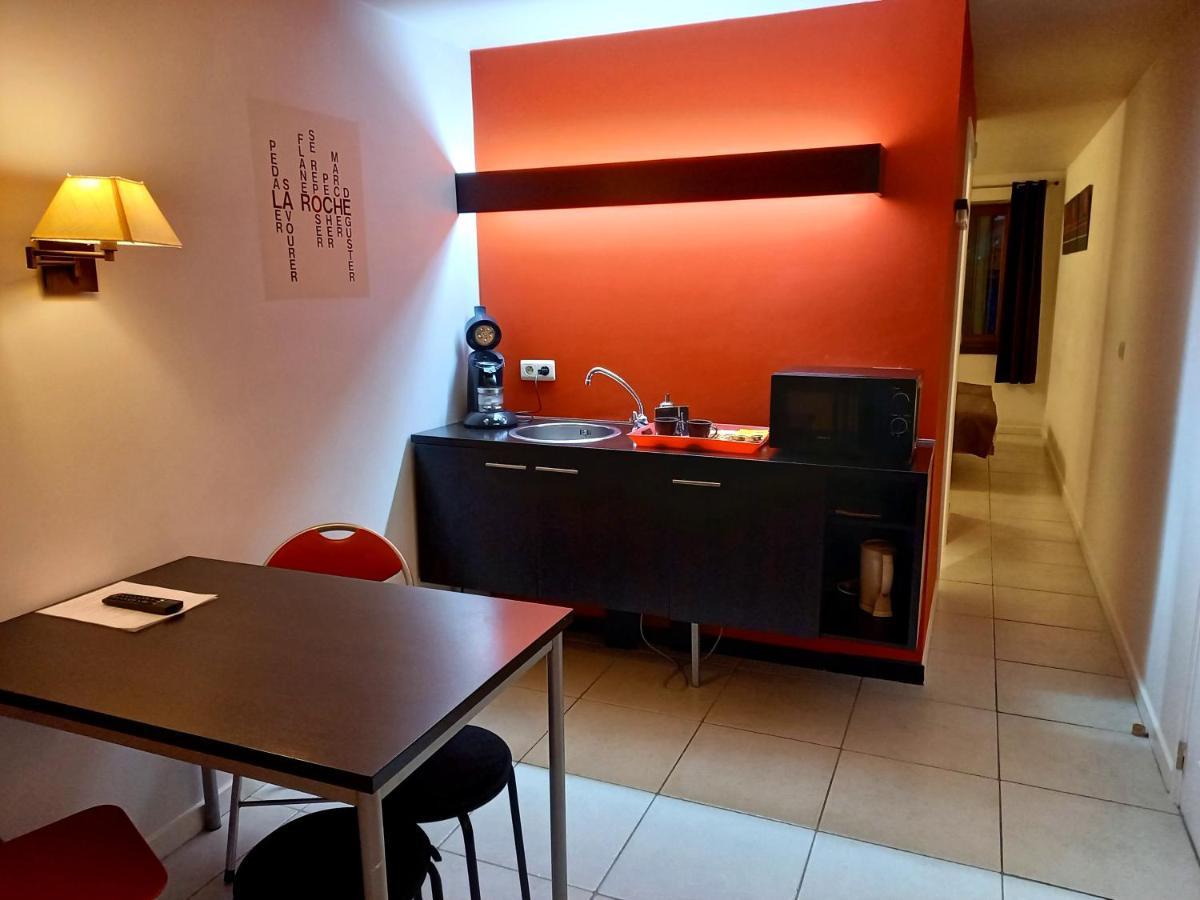 Hebergement Confort Comfortlogies La Fontanella Ла-Рош-ан-Арден Экстерьер фото