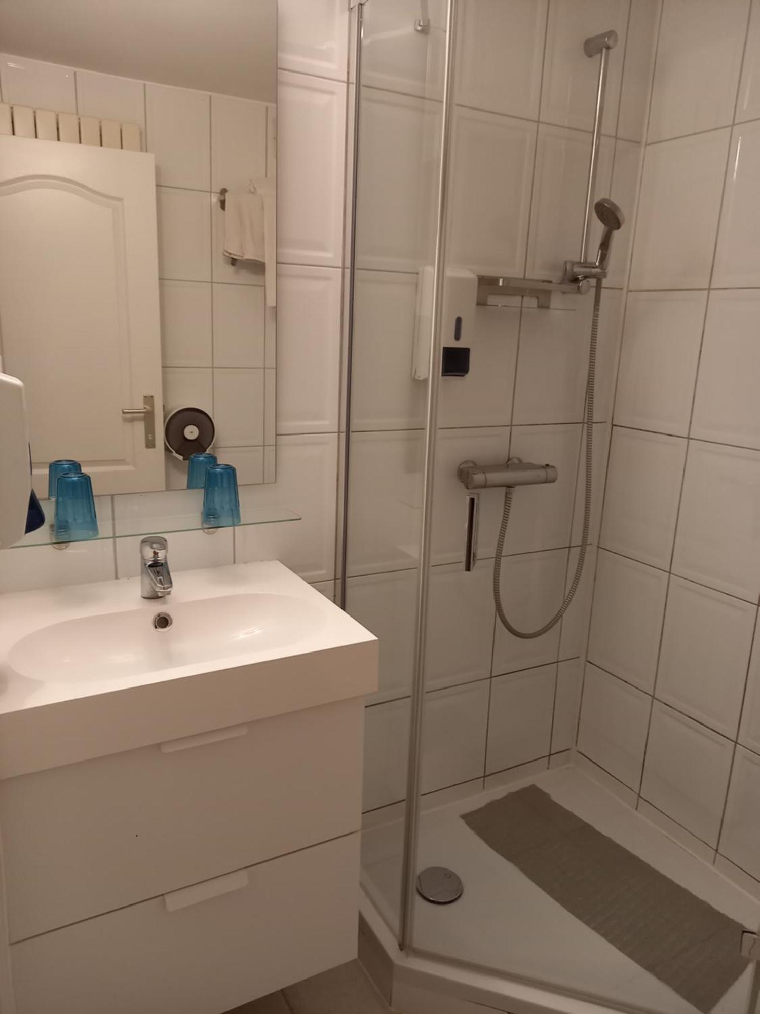 Hebergement Confort Comfortlogies La Fontanella Ла-Рош-ан-Арден Экстерьер фото